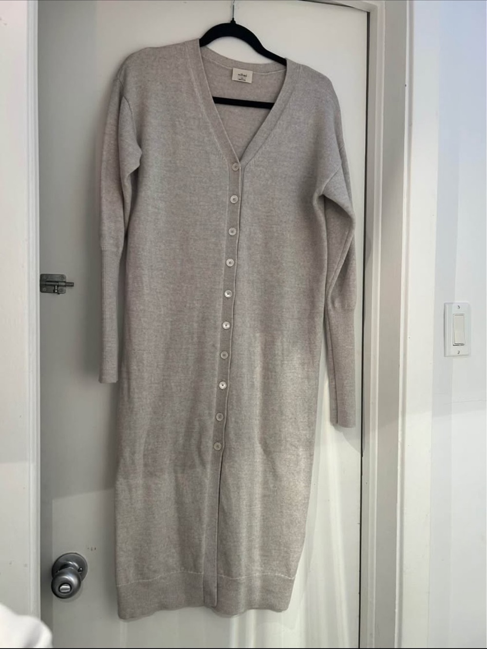 Aritzia Light Gray Button-Front Long Knit Cardigan